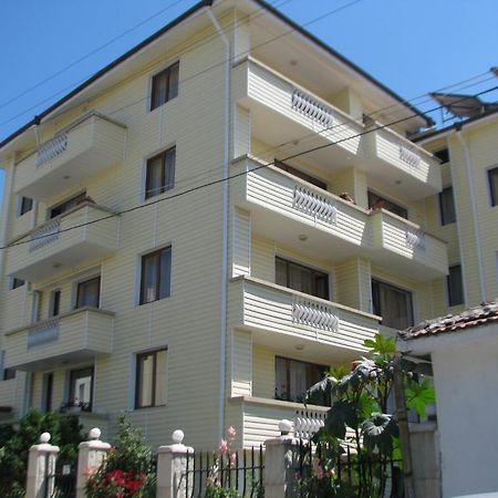 Vladimirov Guest House Primorsko Zewnętrze zdjęcie